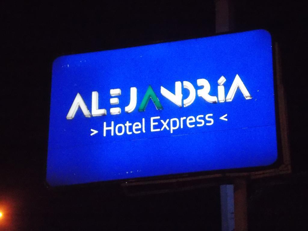 Hotel Express Alejandria Xalapa Ngoại thất bức ảnh